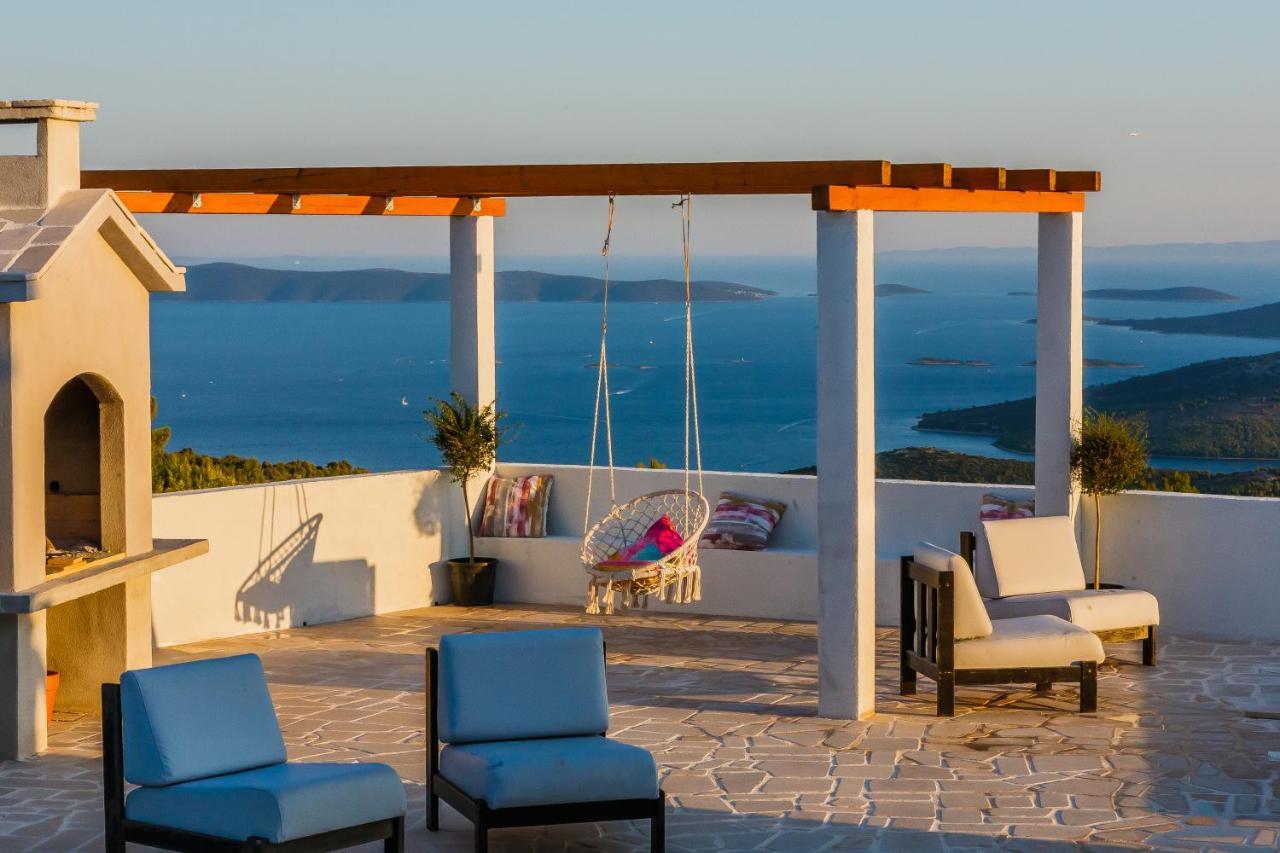 Villa Zlatno Sunce In The Hills Near Trogir Vrsine Buitenkant foto